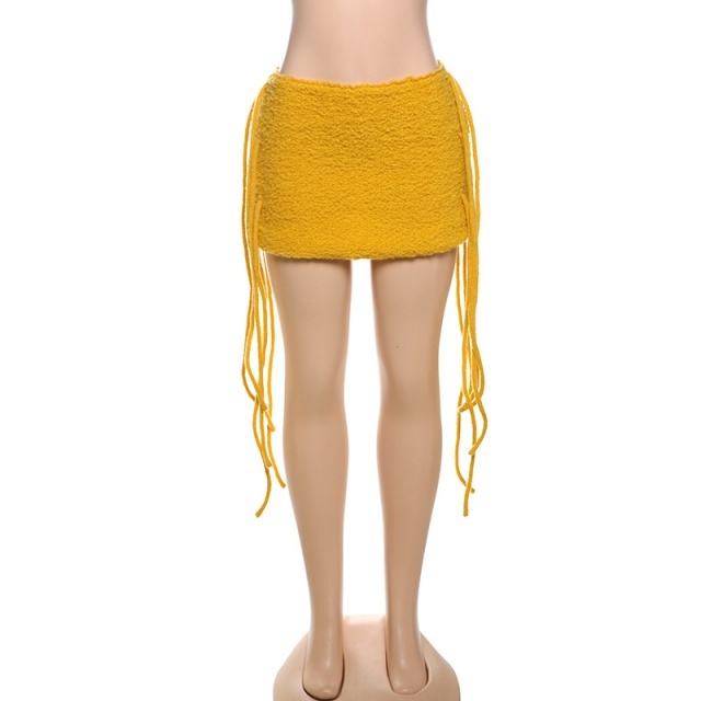 Tassel Fuzzy Mini Tight Skirt