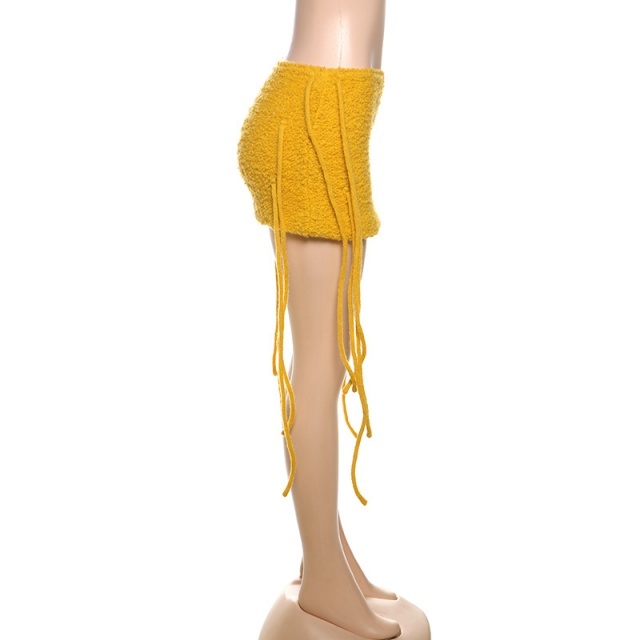 Tassel Fuzzy Mini Tight Skirt
