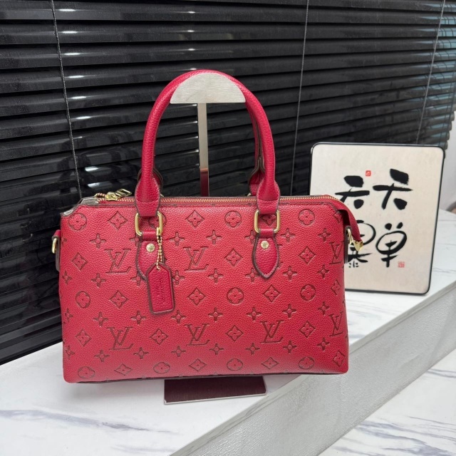 Women Fashion Leather Handbags