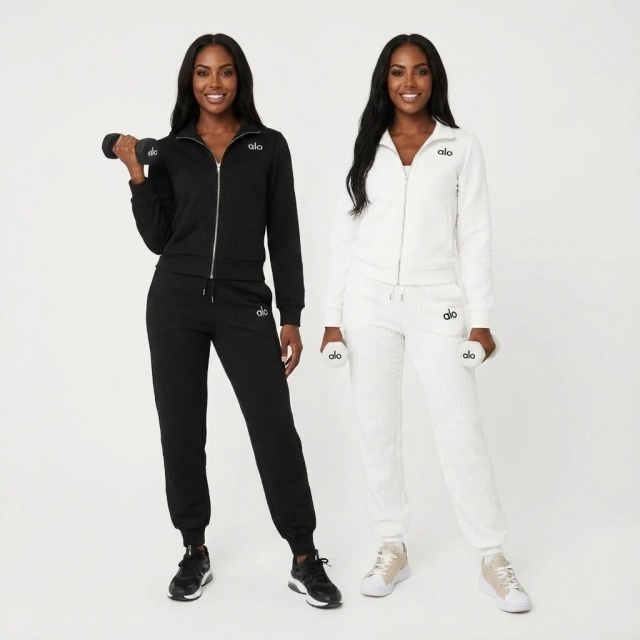Fashion Embossing Women Zipper Tracksuit Set