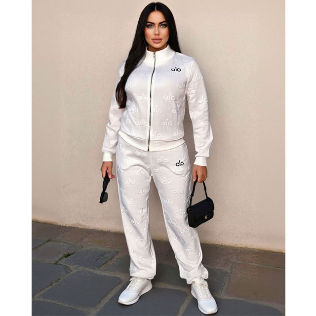 Fashion Embossing Women Zipper Tracksuit Set