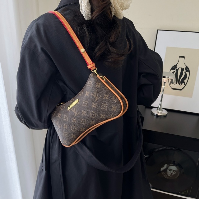 Fashion Printed Leather Women Underarm Bags