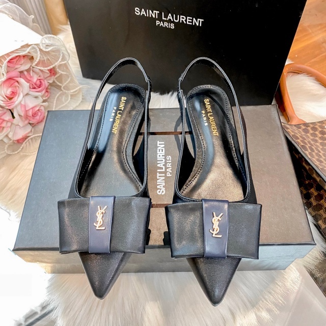 Metal Logo Leather Pointed Toe Flat Slides