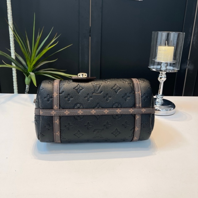 Fashion Leather Embossing Crossbody Handbags