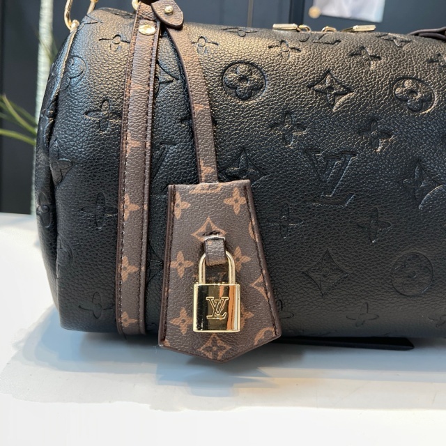 Fashion Leather Embossing Crossbody Handbags