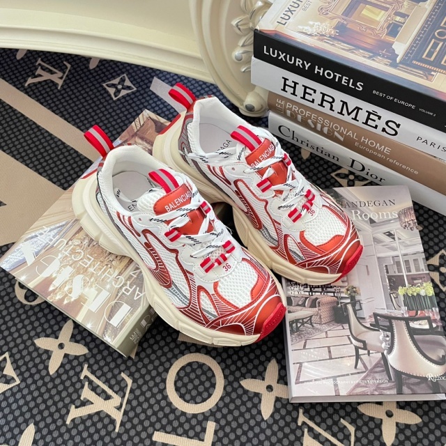 Big Size Fashion Lace-Up Casual Breathable Sneakers