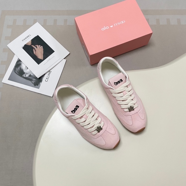 Fashion Women Lace-Up Sport Shoes