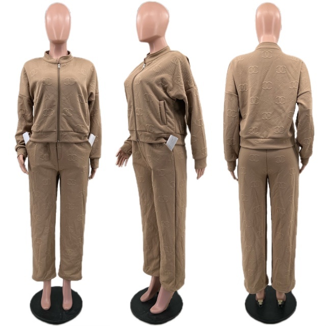Fashion Embossing Winter Women Tracksuit Set