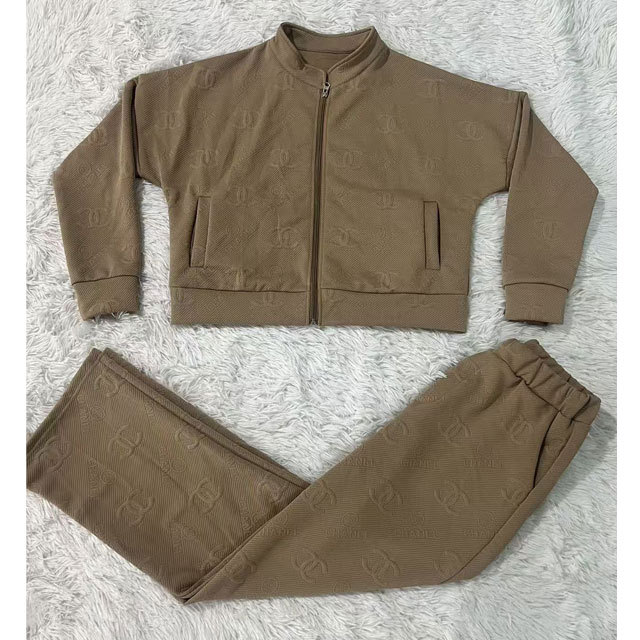 Fashion Embossing Winter Women Tracksuit Set