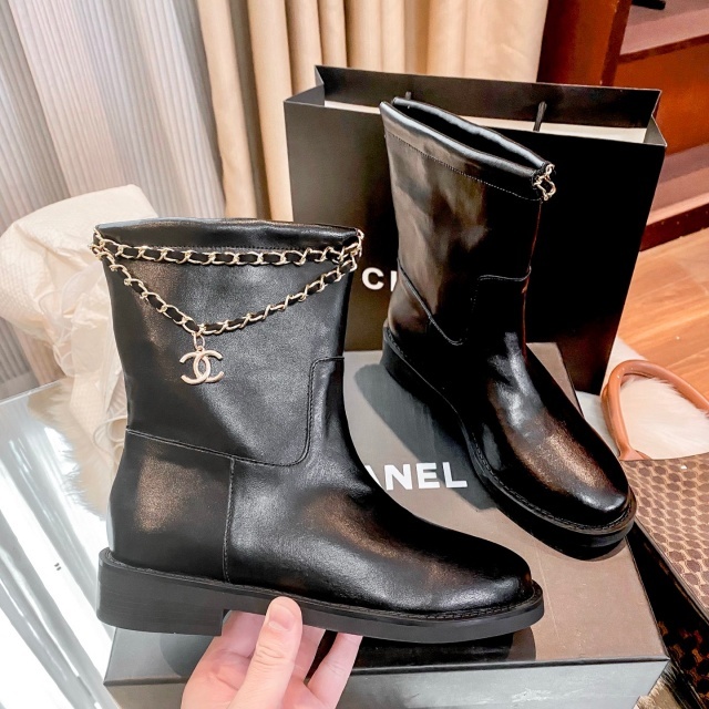 Luxury Fashion Chained Women Short Boots