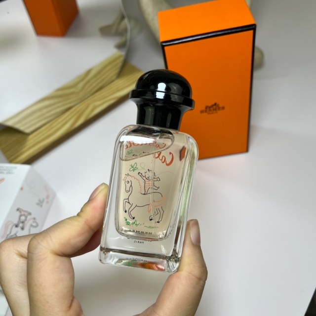 Luxury Fashion Women's Eau de Toilette