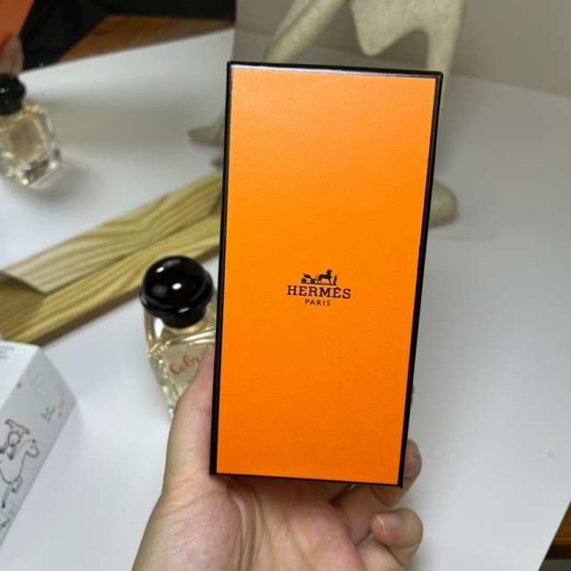 Luxury Fashion Women's Eau de Toilette