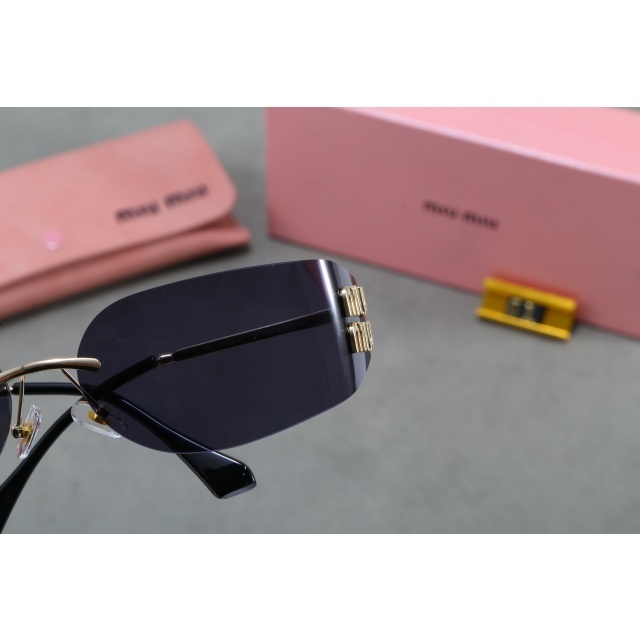 Oval Frameless Luxury Women Sunglasses
