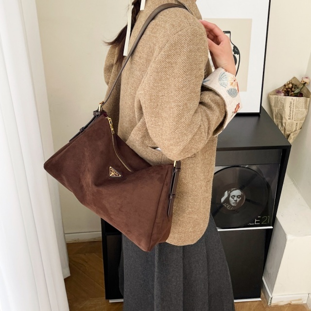 Fashion Logo Women Casual Shoulder Bags