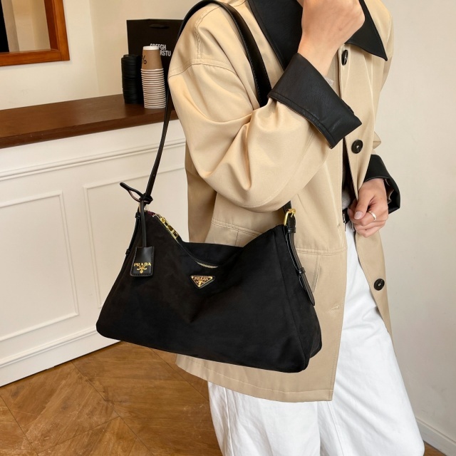 Fashion Logo Women Casual Shoulder Bags