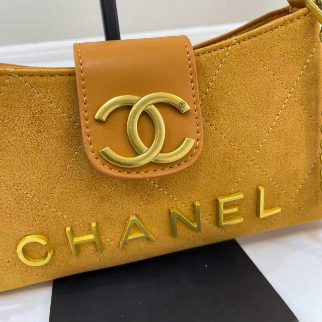 Metal Logo Fashion Women Crossbody Handbags