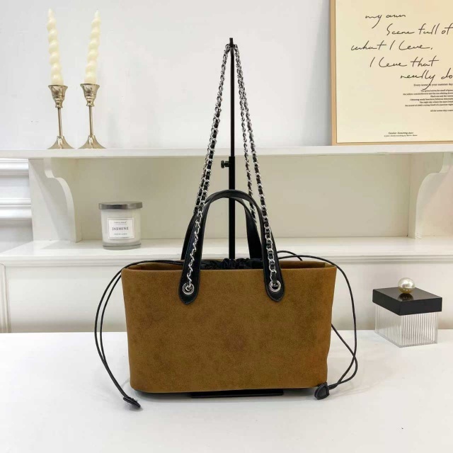 Metal Logo Women Fashion Shoulder Bags