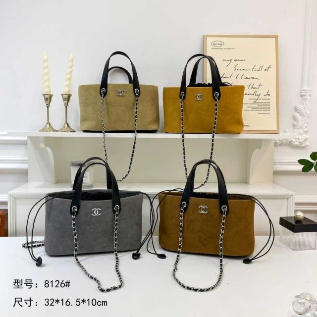 Metal Logo Women Fashion Shoulder Bags