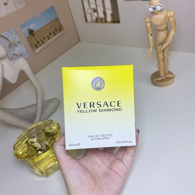 YELLOW DIAMOND Women Perfume