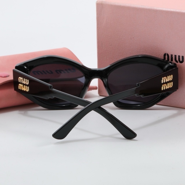 Chic Fashion Logo Cat Eye Sunglasses
