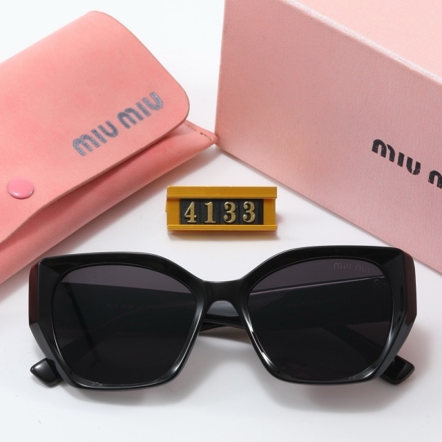Streetwear Full Frame Luxury Glasses
