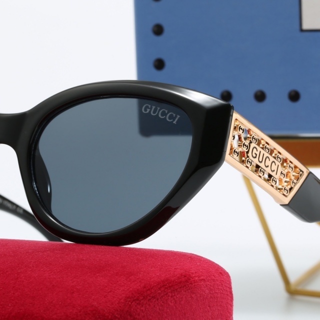 Cat Eye Frame Hollow Out Fashion Glasses