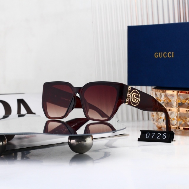 Luxury Fashion Logo Glasses