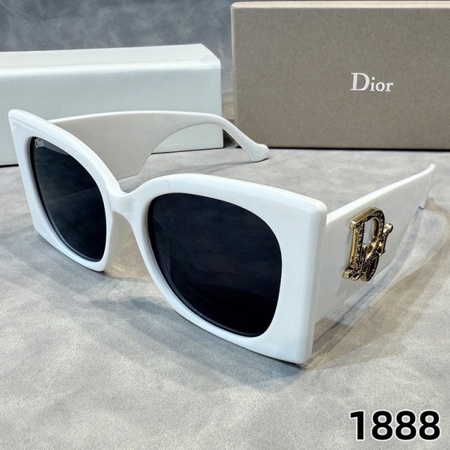 Large Frame Fashion Logo Women Sunglasses
