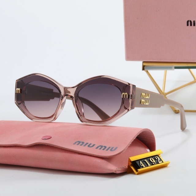 Chic Fashion Logo Cat Eye Sunglasses