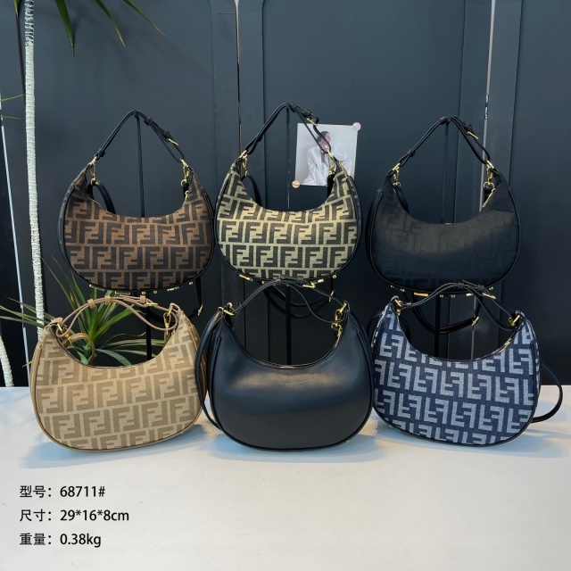 Metal Logo Leather Fashion Women Purses