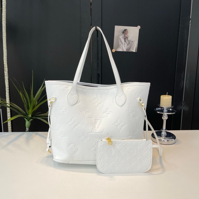 Fashion Embossing Leather Handbags