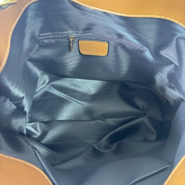 Metal Logo Women Fashion Shoulder Bags