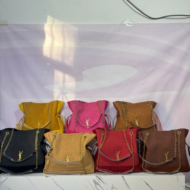 Metal Logo Women Fashion Shoulder Bags