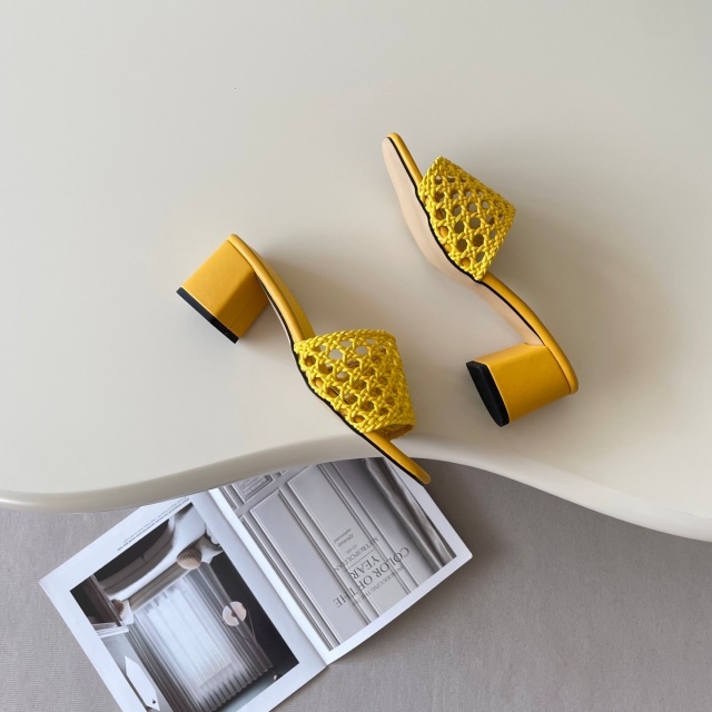 Sexy Hollow Out Chunky Sandals