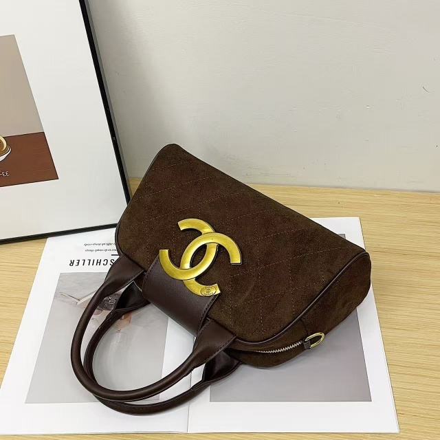 Fashion Metal Logo Crossbody Handbags