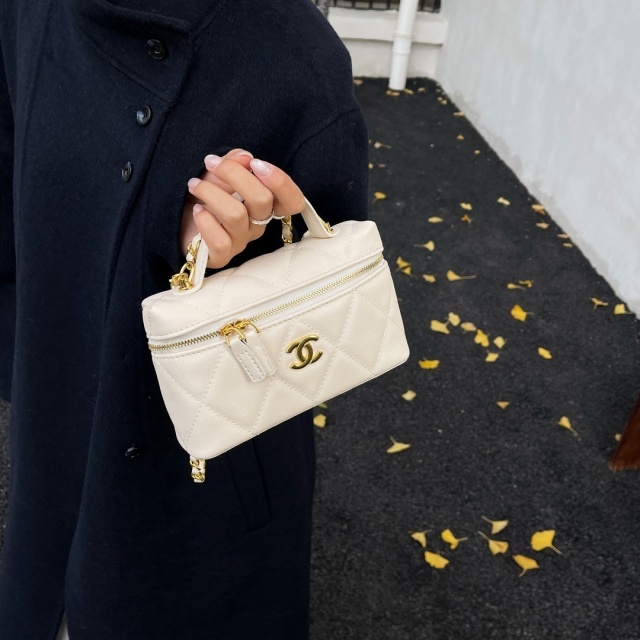 Metal Logo Leather Crossbody Mini Bags