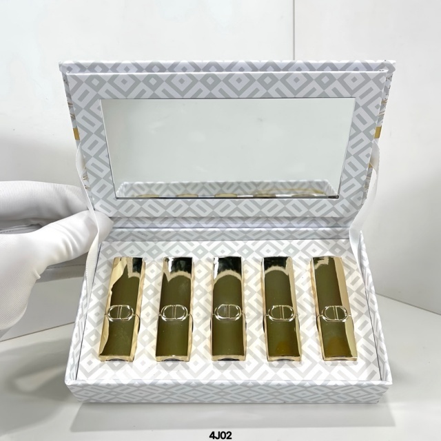 Gold Tube Lipstick Sample Set (5 pieces)