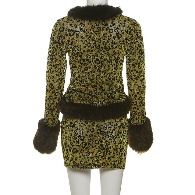 Fur-trimmed V-neck Fitted Top Mini Skirt Set