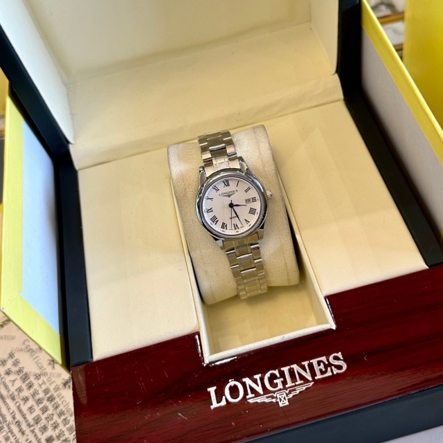Luxury Fashion Women Quartz Watch