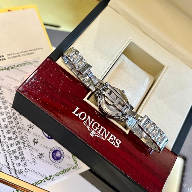 Luxury Fashion Women Quartz Watch