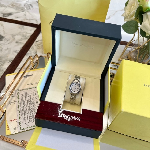 Luxury Fashion Women Quartz Watch