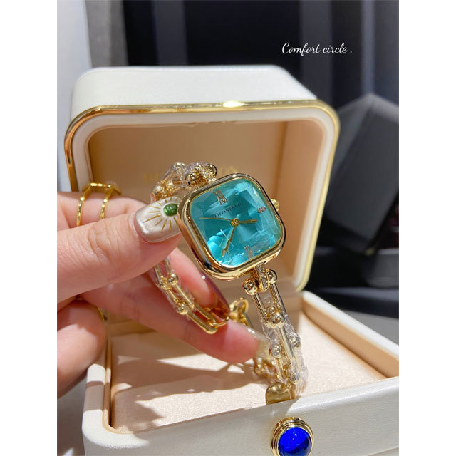 Women Chic Fashion Luxury Watch