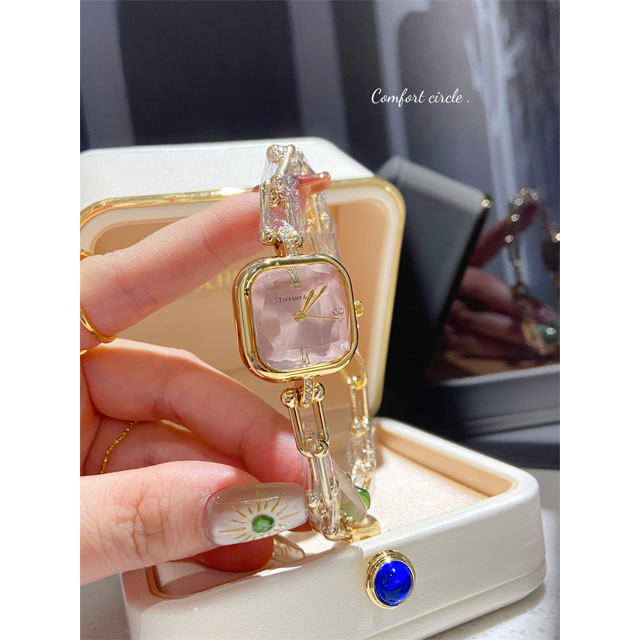 Women Chic Fashion Luxury Watch