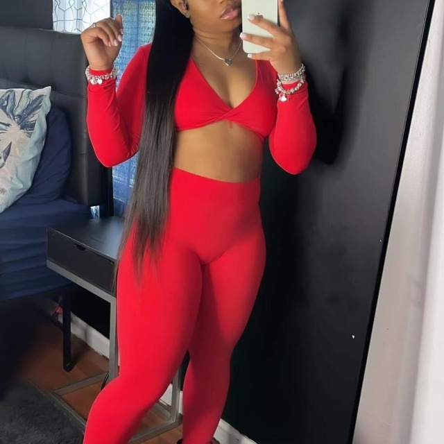 Activewear V Neck Crop Top Tight Pant Set