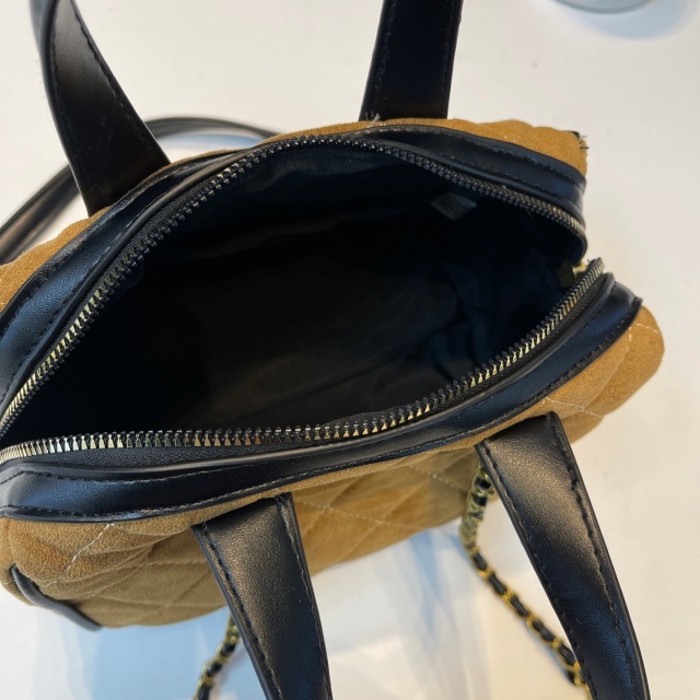 Metal Logo Leather Fashion Crossbody Bags
