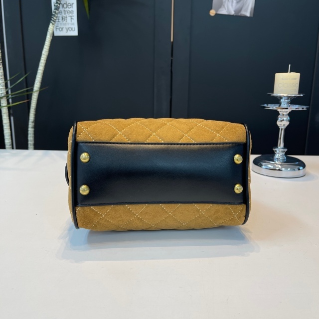 Metal Logo Leather Fashion Crossbody Bags