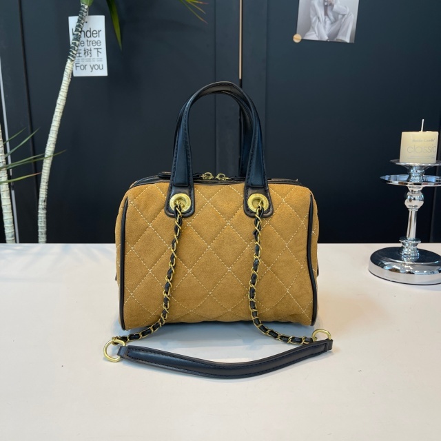 Metal Logo Leather Fashion Crossbody Bags