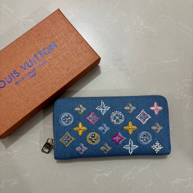 Fashion Embroidery Zipper Women Purses