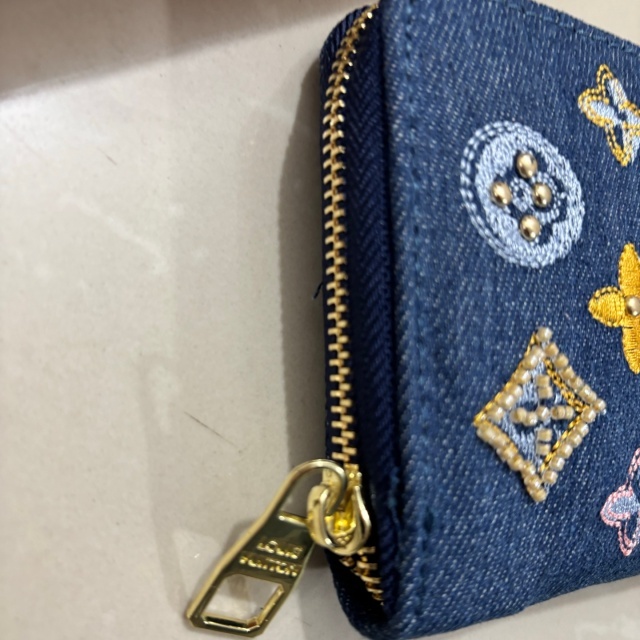 Fashion Embroidery Zipper Women Purses