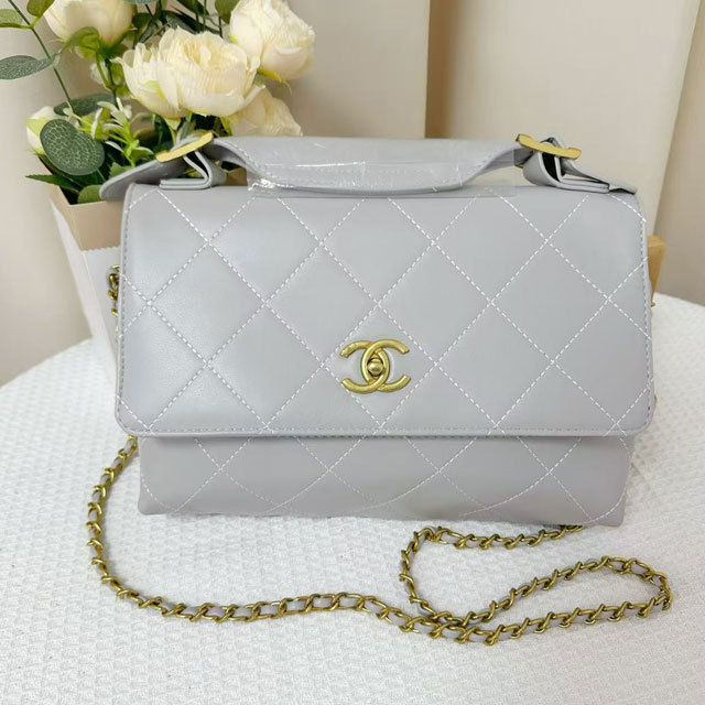 Metal Logo Leather Chained Messenger Bags